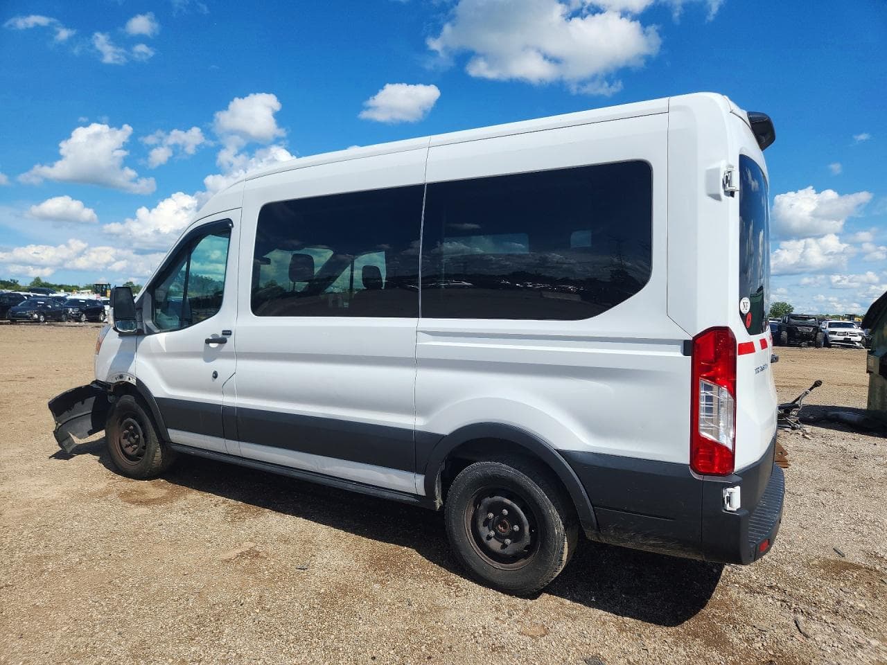 2019 Ford Transit T-150 - foto 2