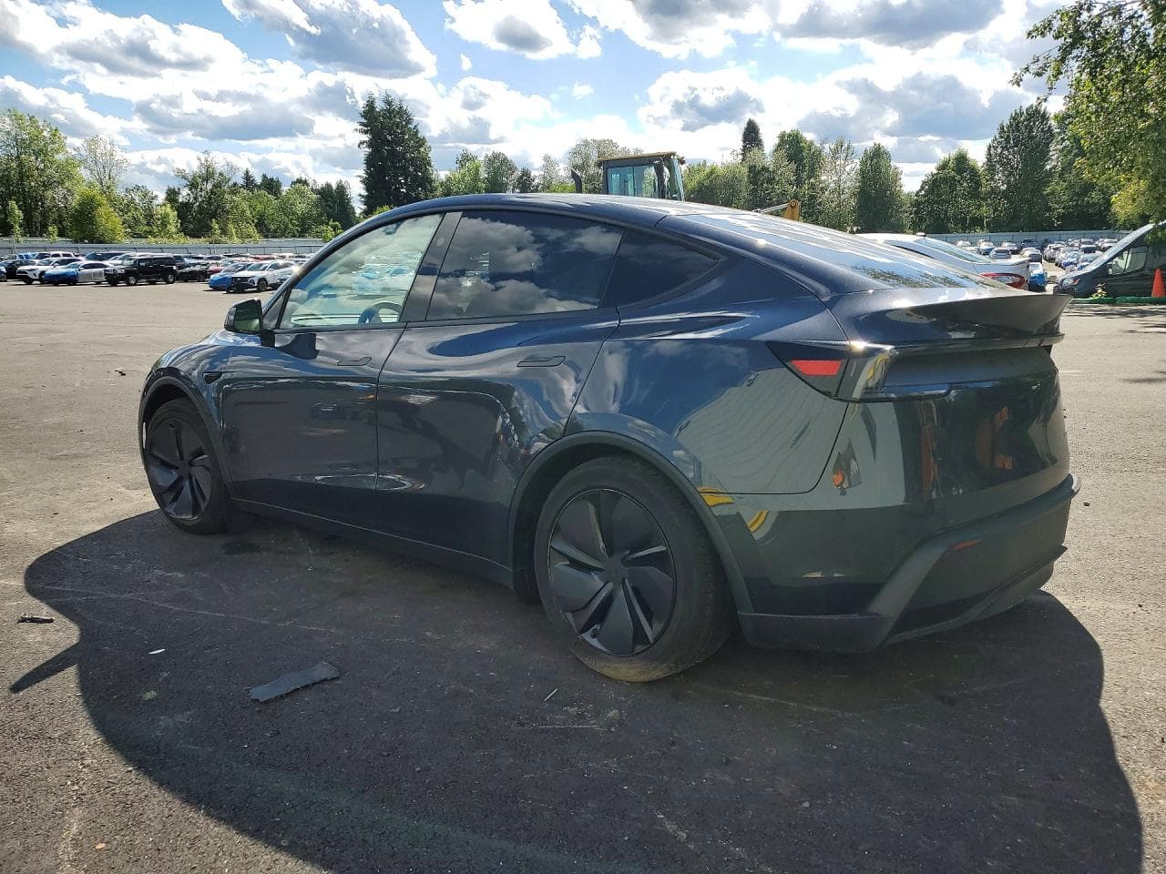 2026 Tesla Model Y - foto 2