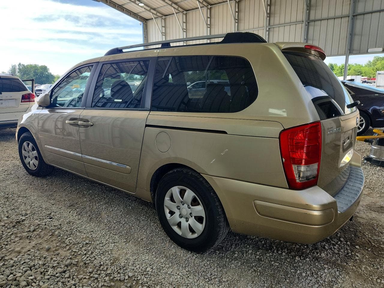 2007 Hyundai Entourage Gls - foto 2