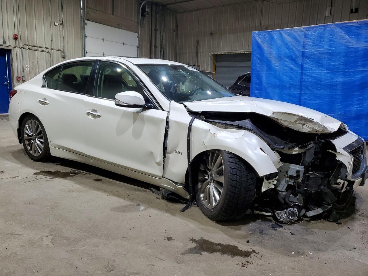 2018 Infiniti Q50 3.0T Luxe - foto 4