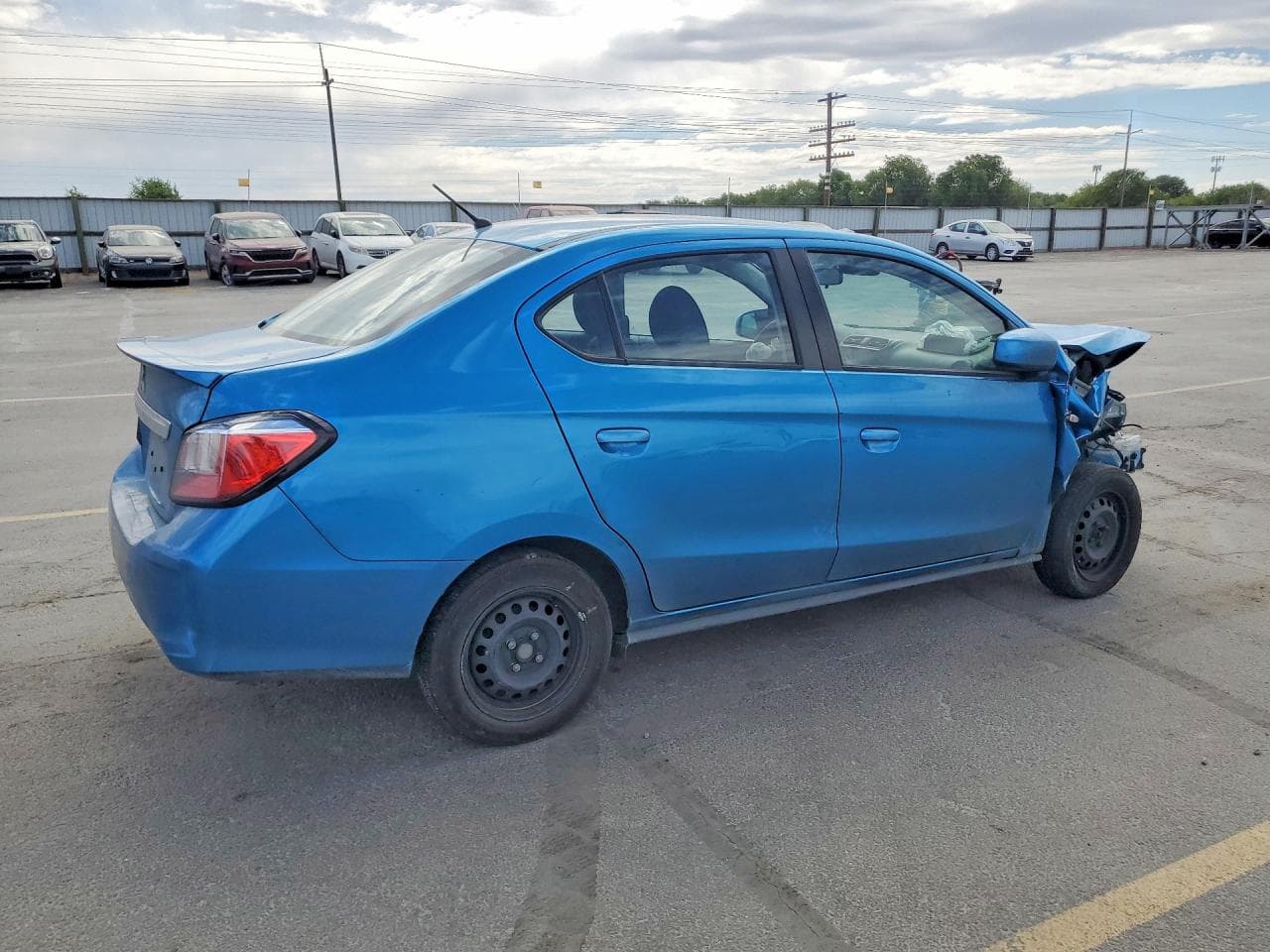 2024 Mitsubishi Mirage G4 Es - foto 3