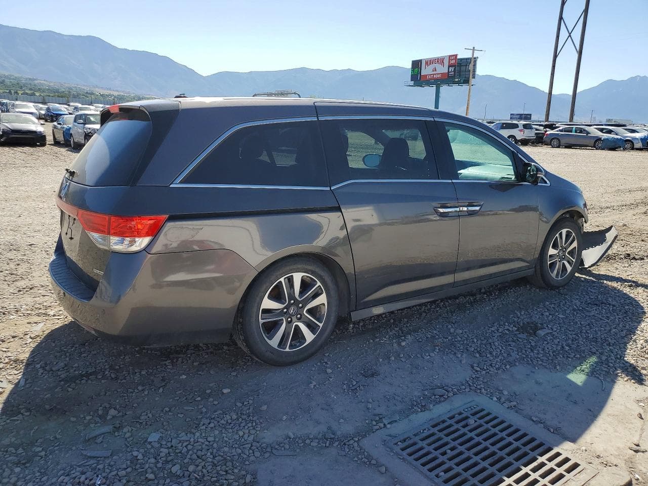 2016 Honda Odyssey Touring - foto 3