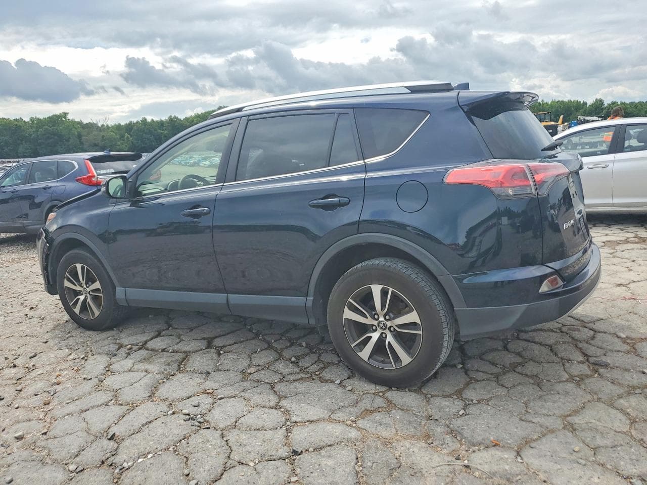 2018 Toyota Rav4 Xle - foto 2