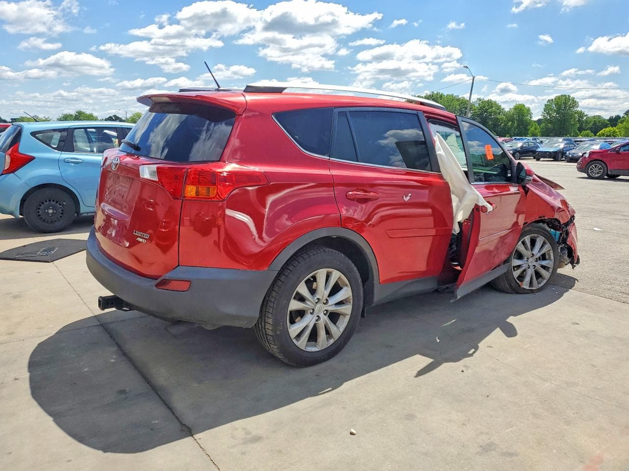 2015 Toyota Rav4 Limited - foto 3