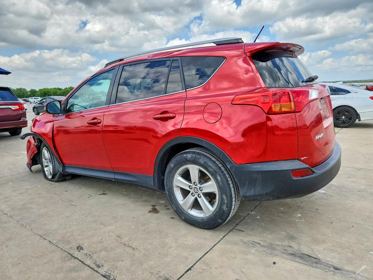 2015 Toyota Rav4 Xle - foto 2