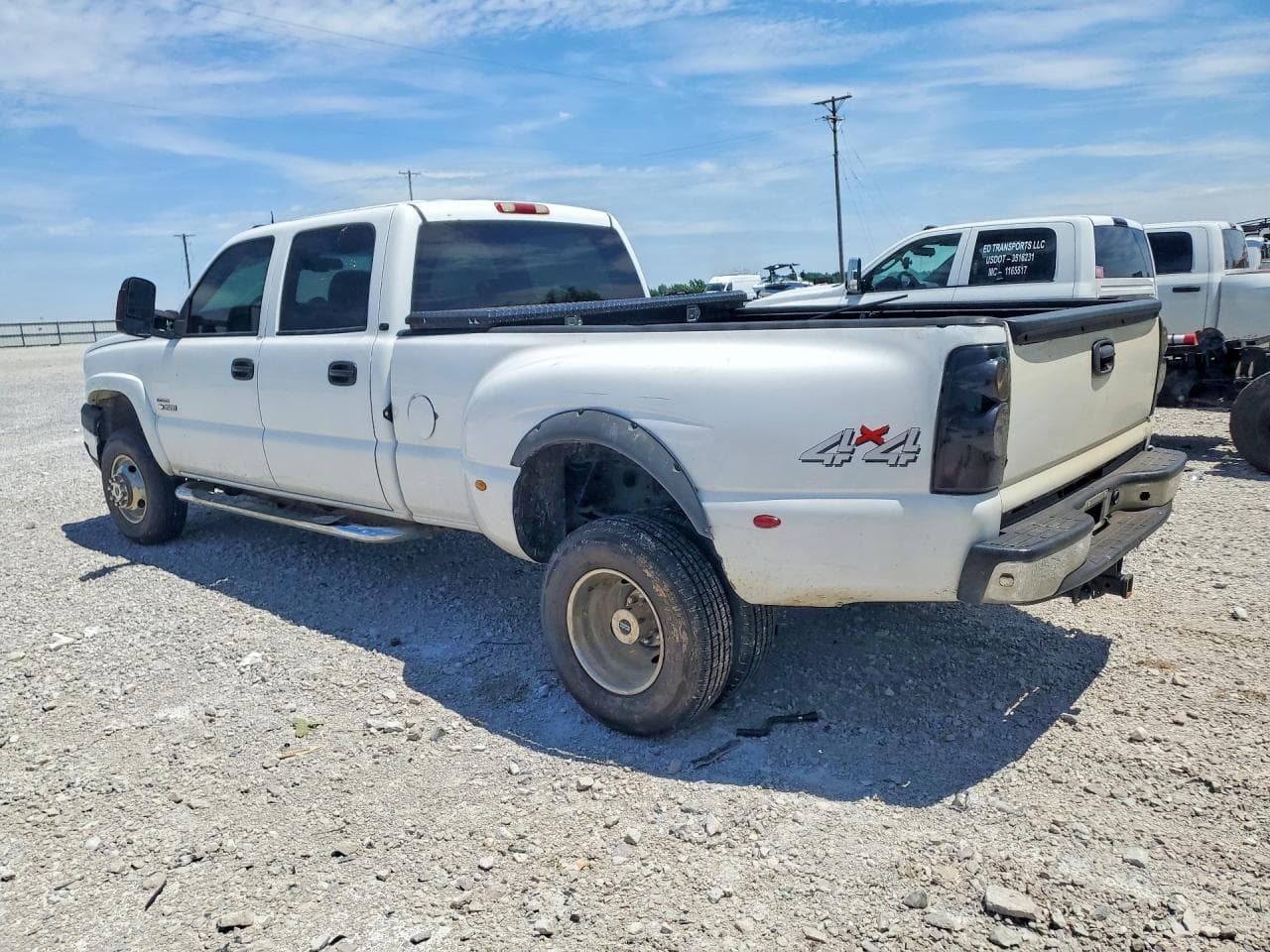 2004 Chevrolet Silverado K3500 - foto 2