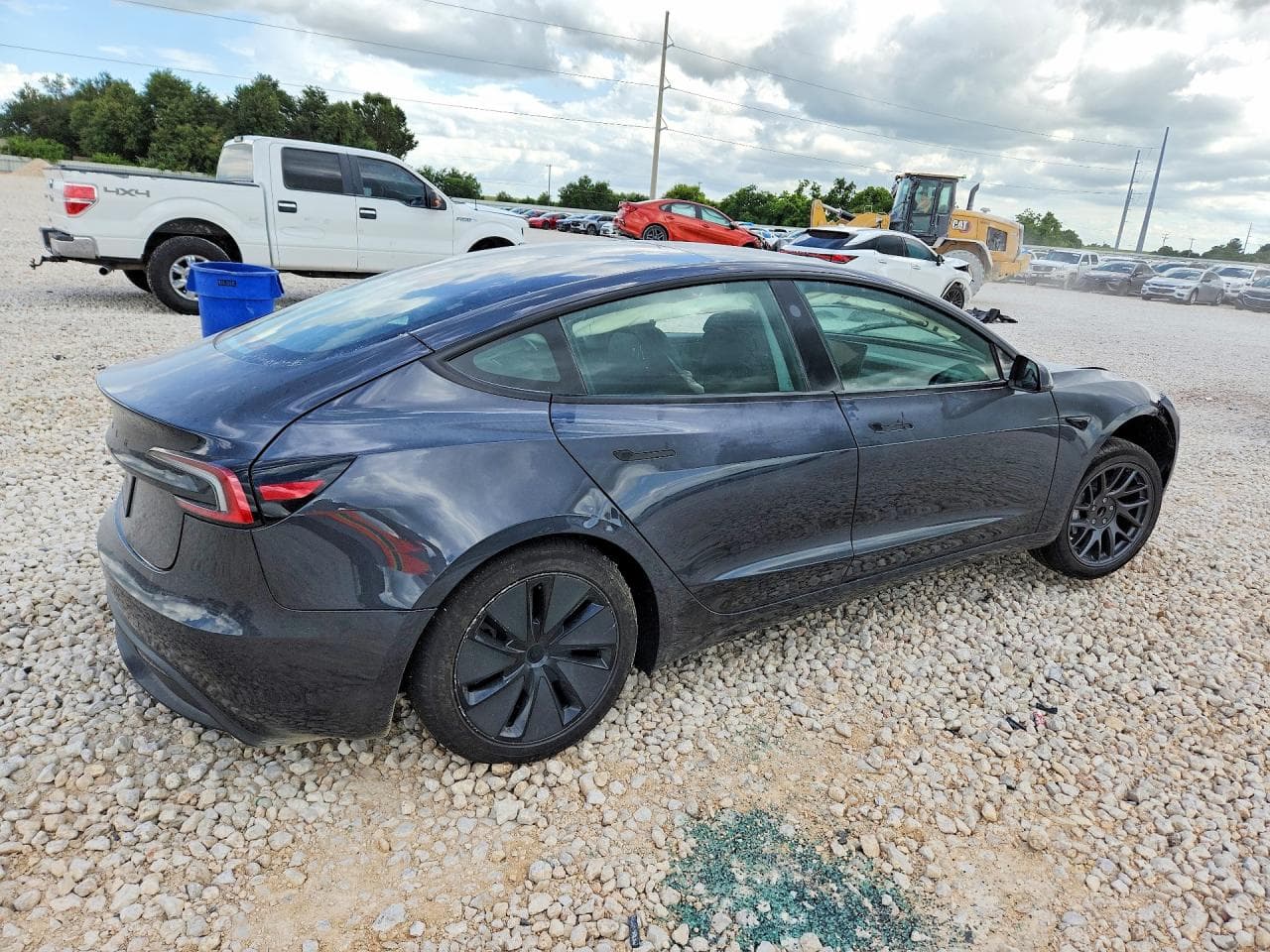 2026 Tesla Model 3 - foto 3