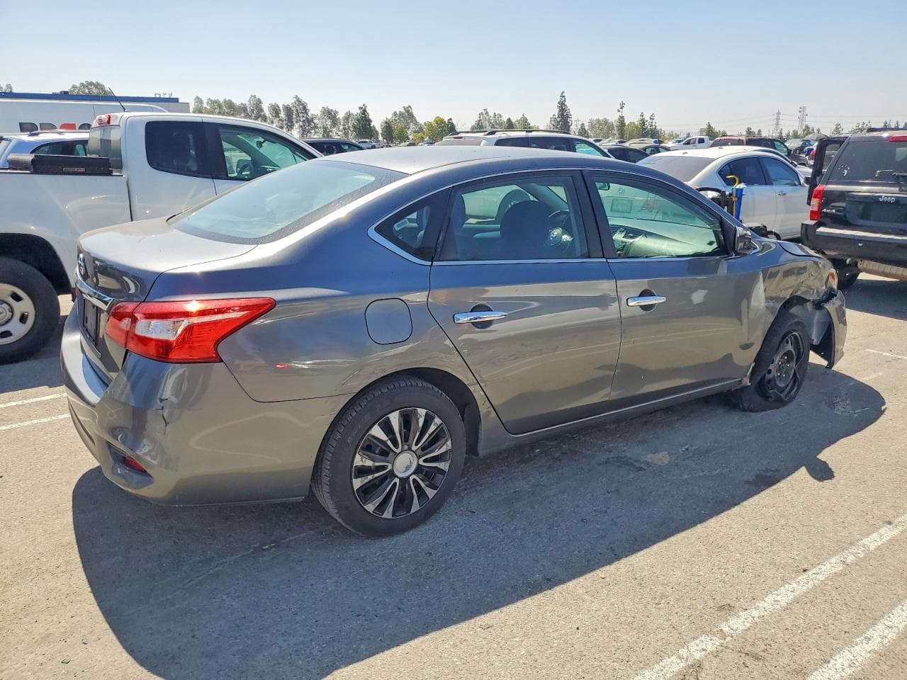 2018 Nissan Sentra S - foto 3