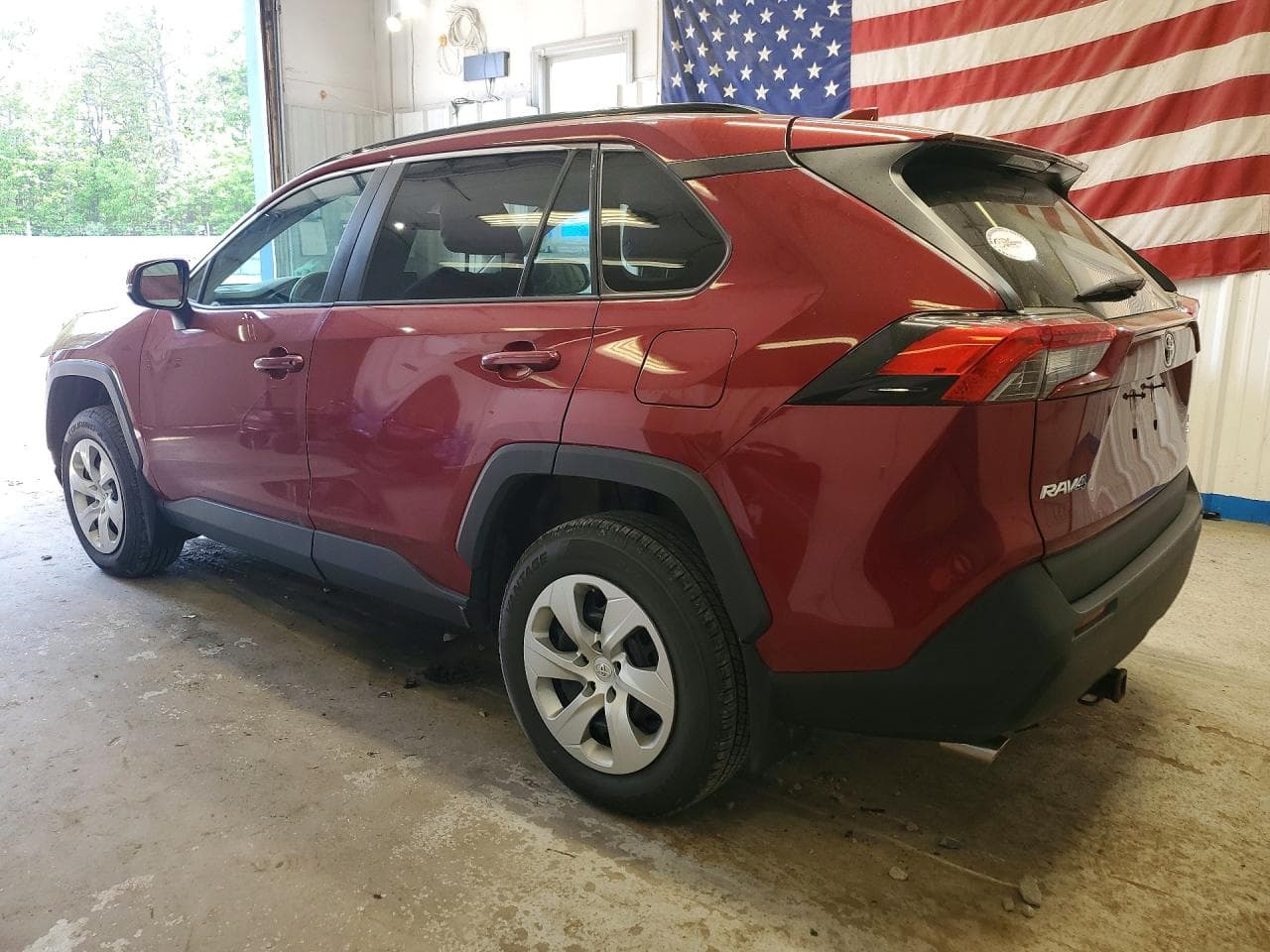 2021 Toyota Rav4 Le - foto 2
