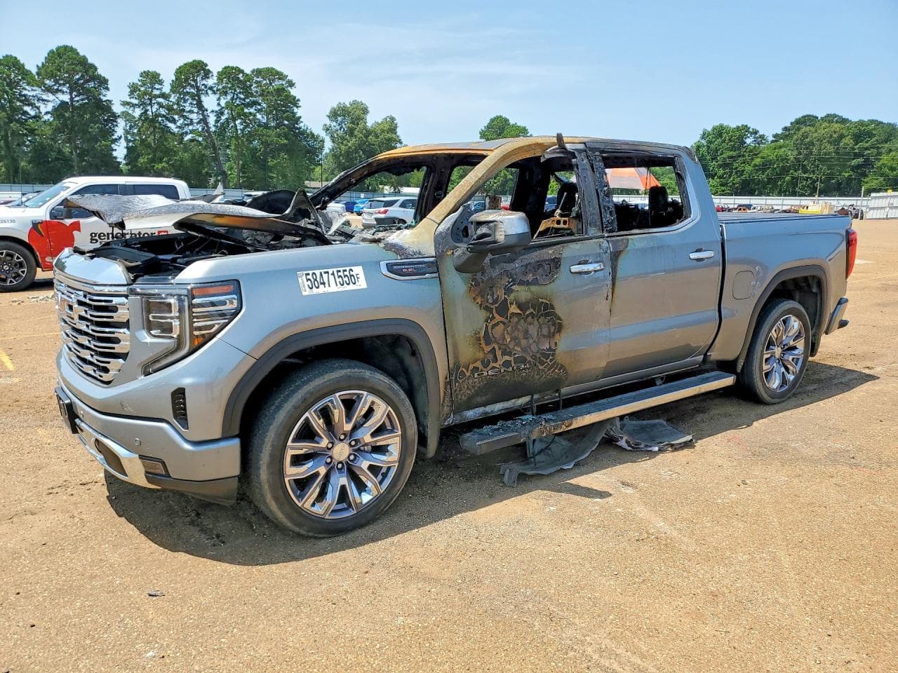 GMC Sierra 2023 z USA
