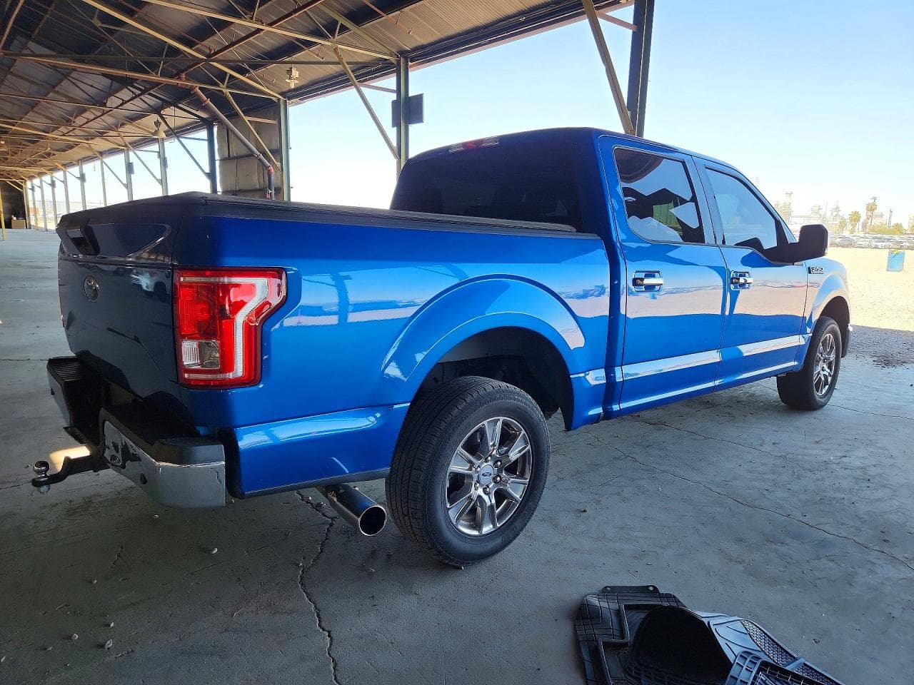 2015 Ford F150 Supercrew - foto 3