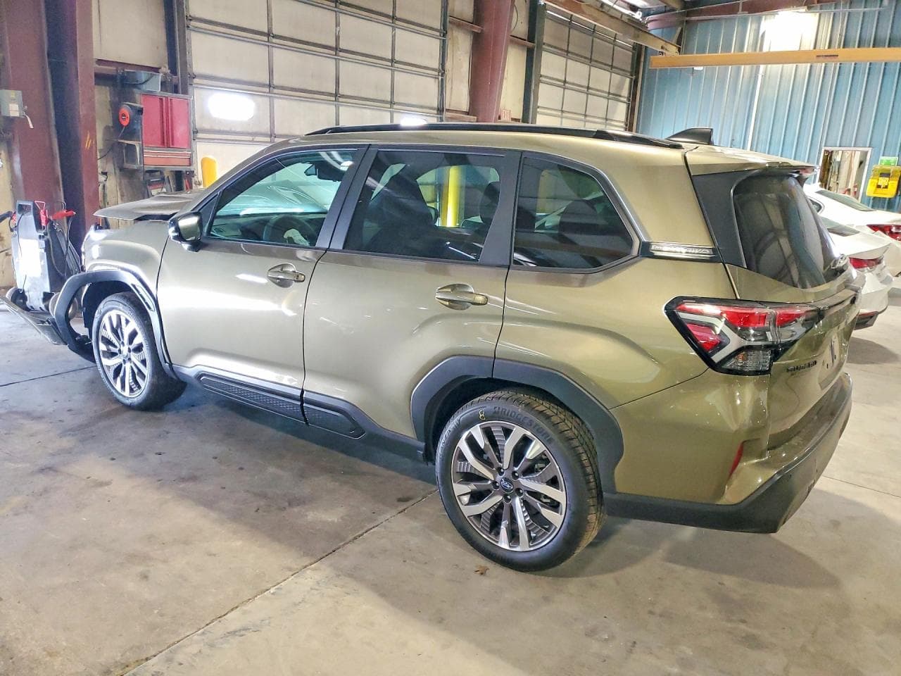 2026 Subaru Forester Touring - foto 2