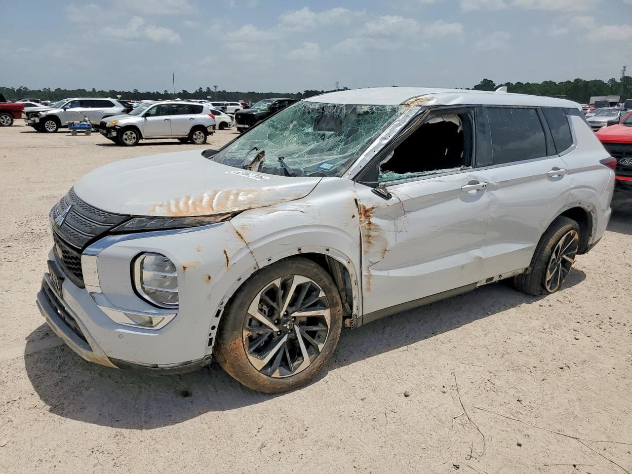 Mitsubishi Outlander 2024 z USA