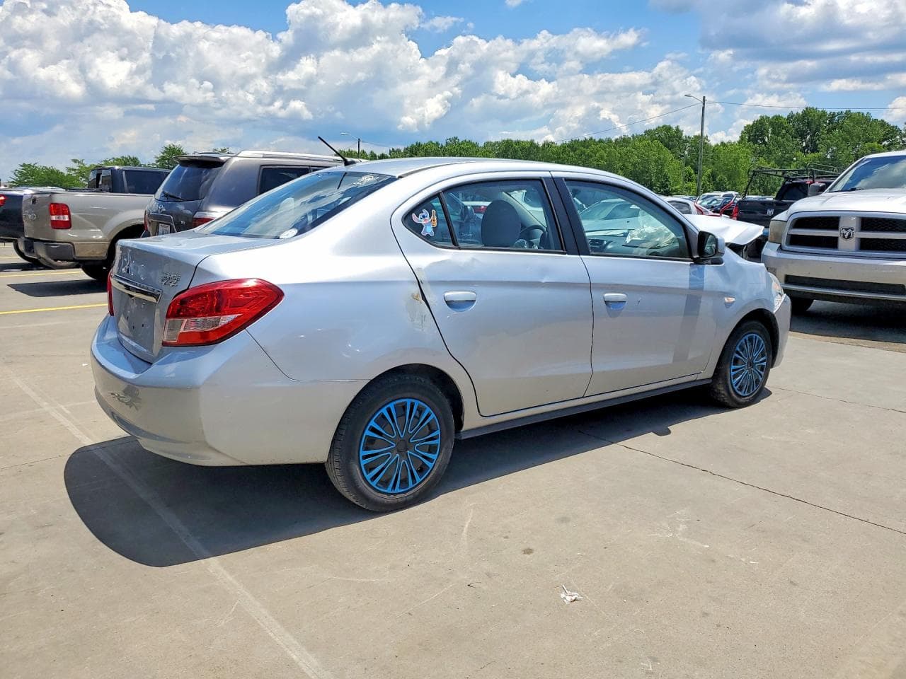 2019 Mitsubishi Mirage G4 Es - foto 3