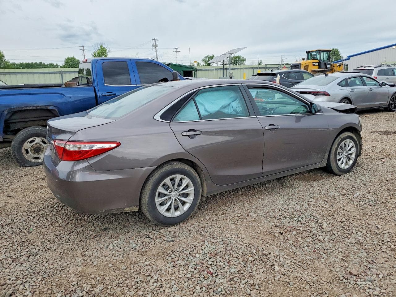2015 Toyota Camry Le - foto 3