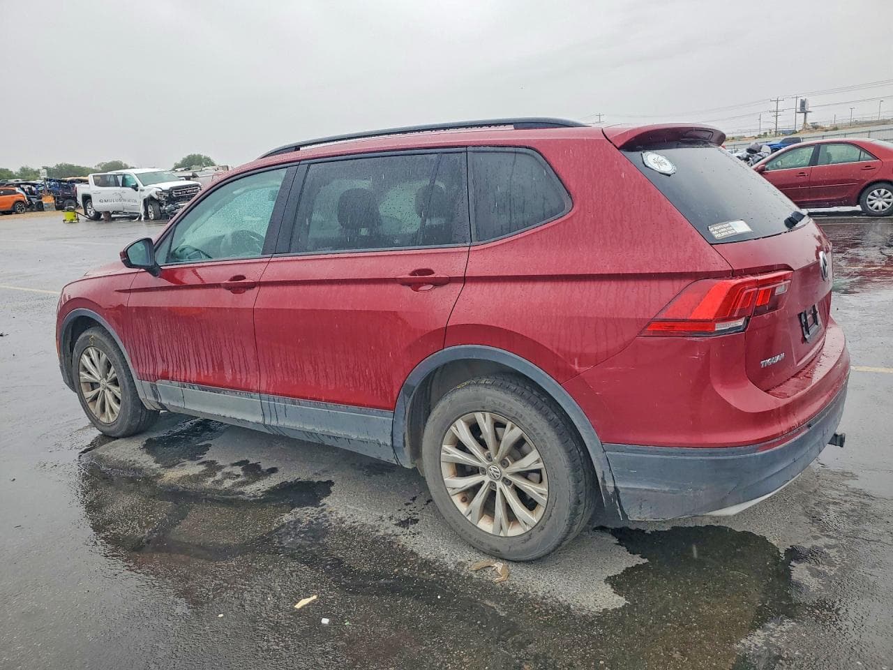 2018 Volkswagen Tiguan S - foto 2