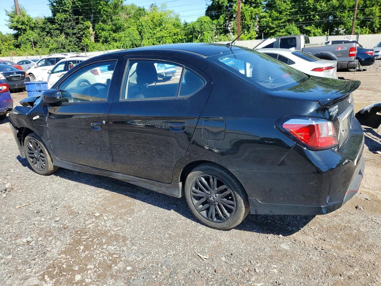 2024 Mitsubishi Mirage G4 Es - foto 2