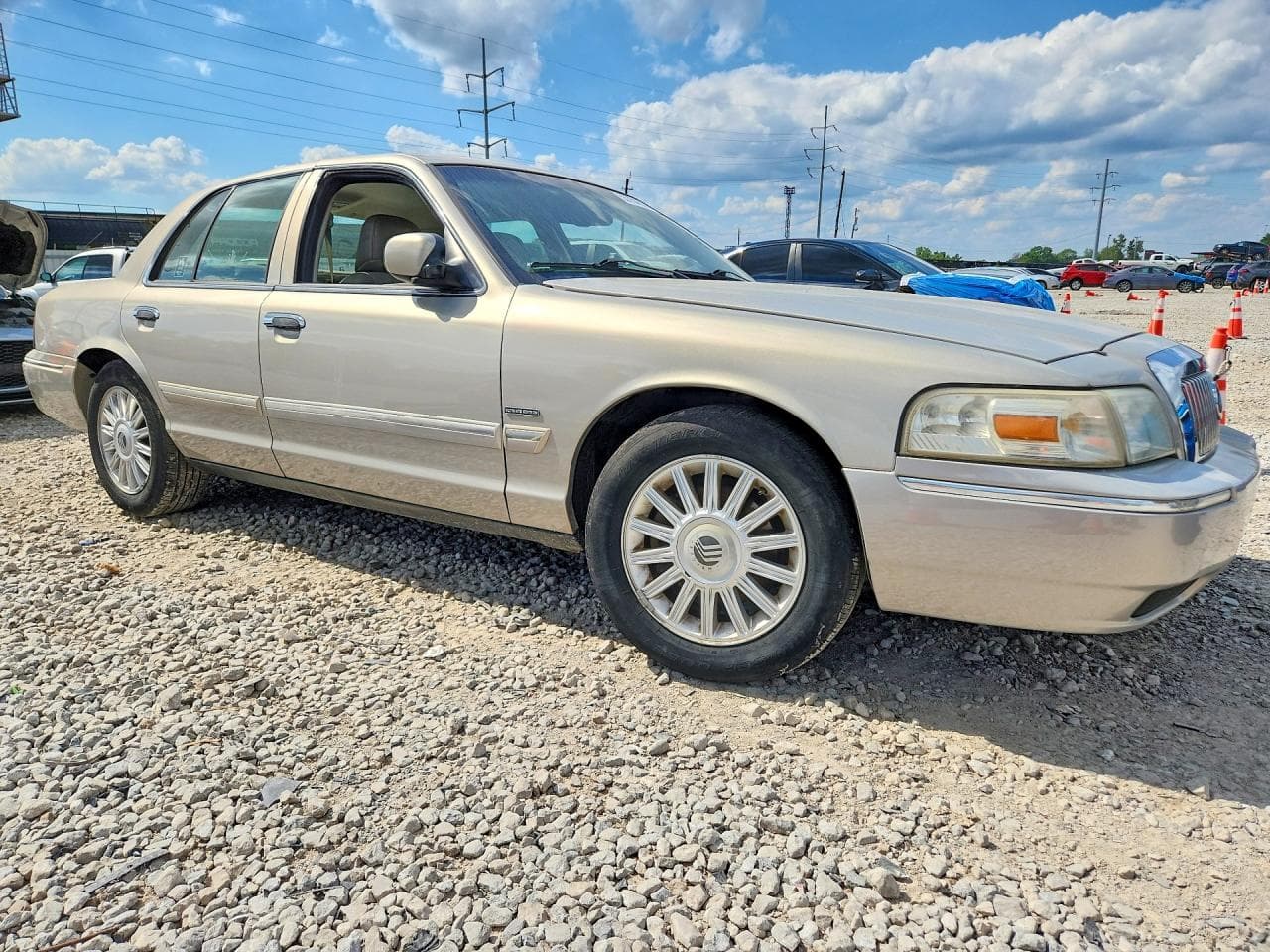 2010 Mercury Grand Marquis Ls - foto 4