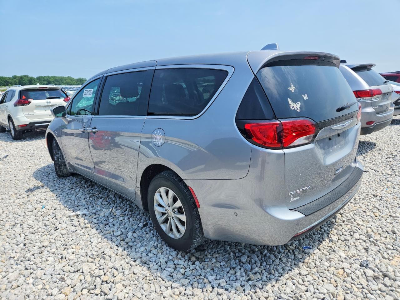 2019 Chrysler Pacifica Touring Plus - foto 2