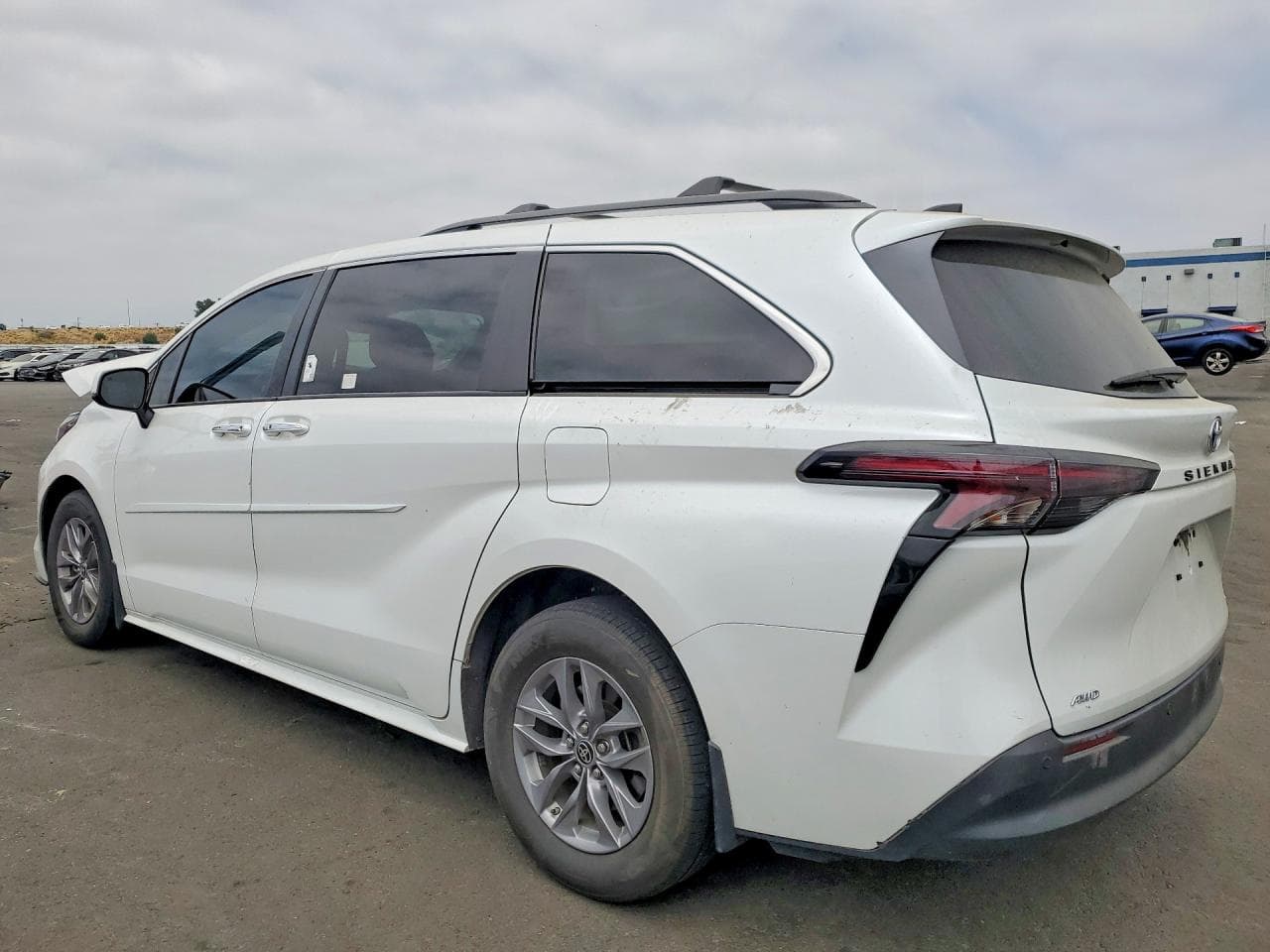 2024 Toyota Sienna Xle 7-Passenger - foto 2