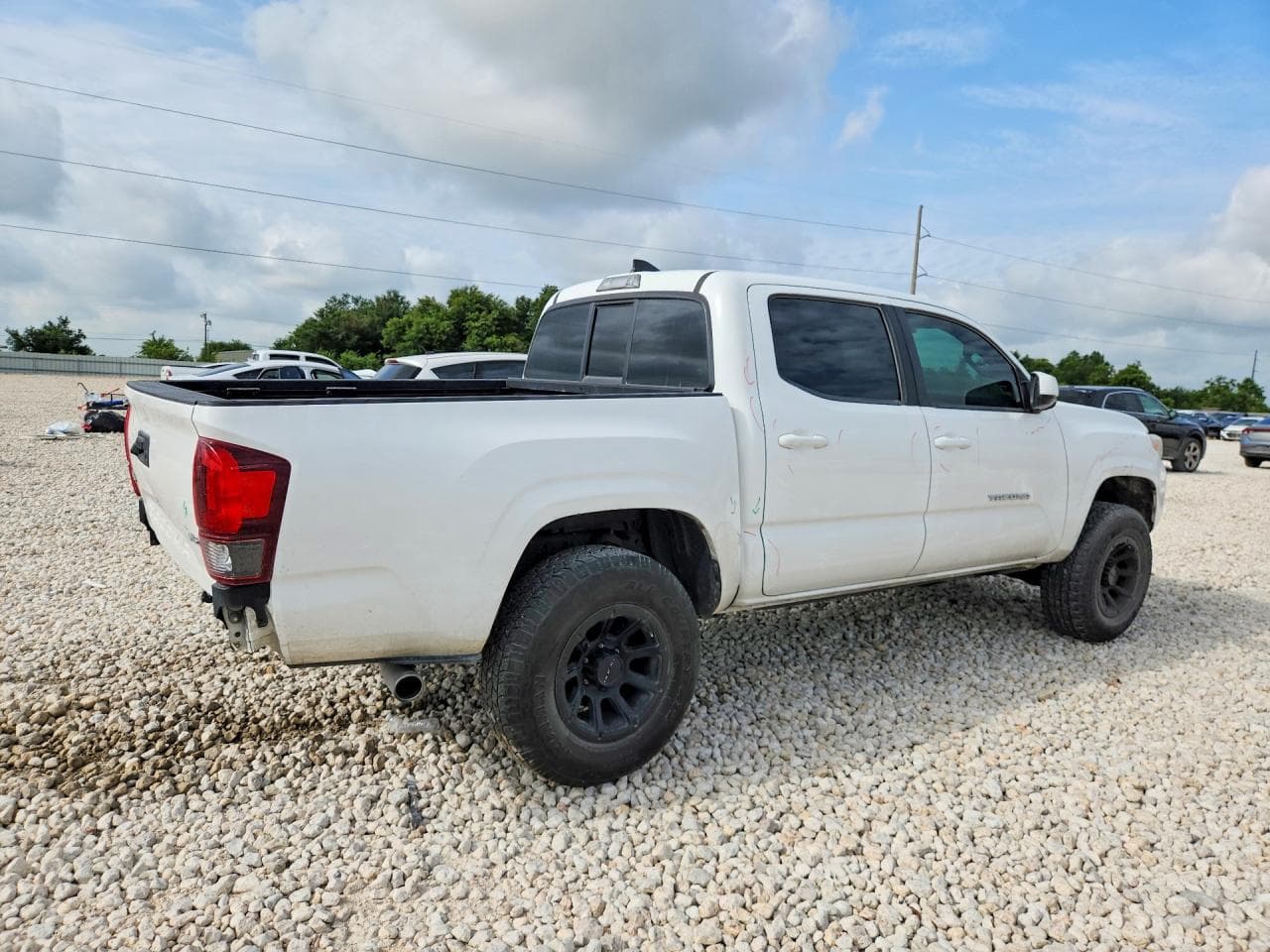 2018 Toyota Tacoma Sr V6 - foto 3