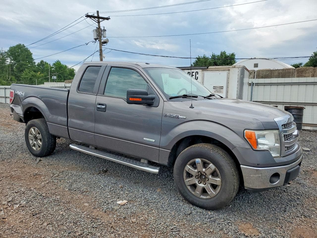 2013 Ford F150 Super Cab - foto 4