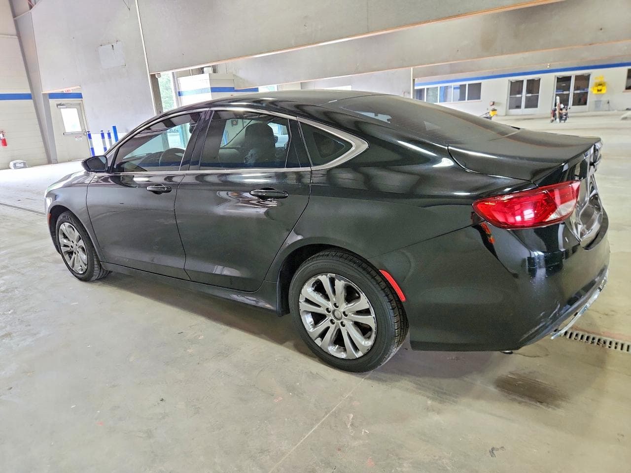 2015 Chrysler 200 - foto 2