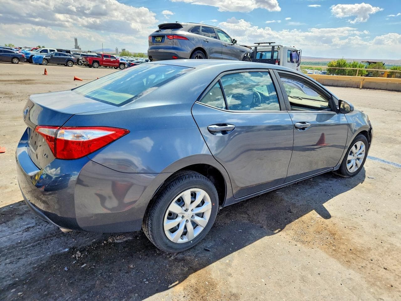 2015 Toyota Corolla Le - foto 3