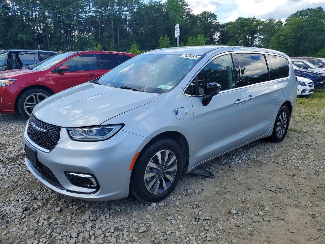 Chrysler Pacifica 2024 z USA