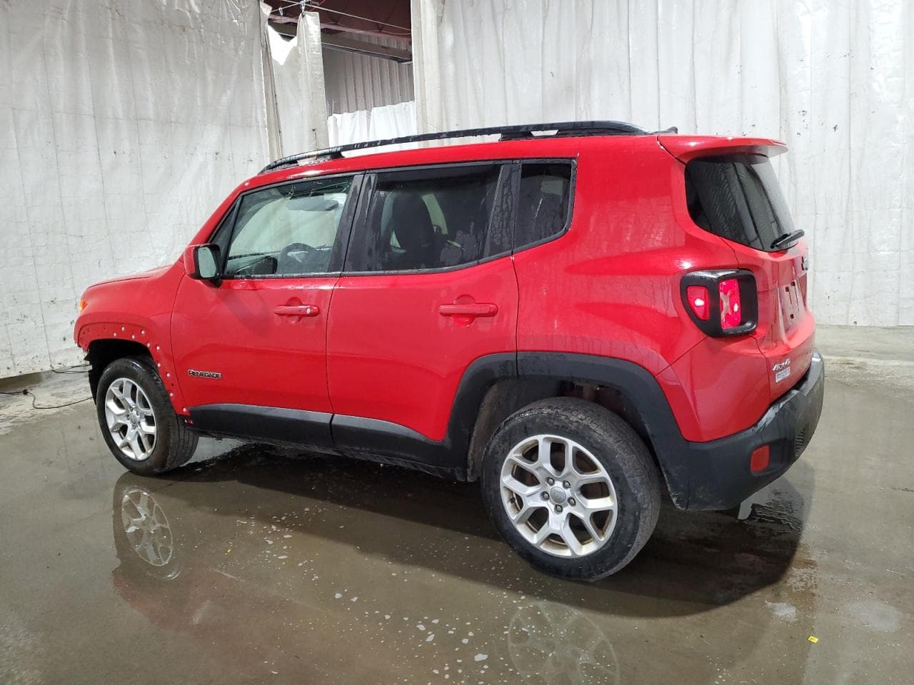 2016 Jeep Renegade Latitude - foto 2