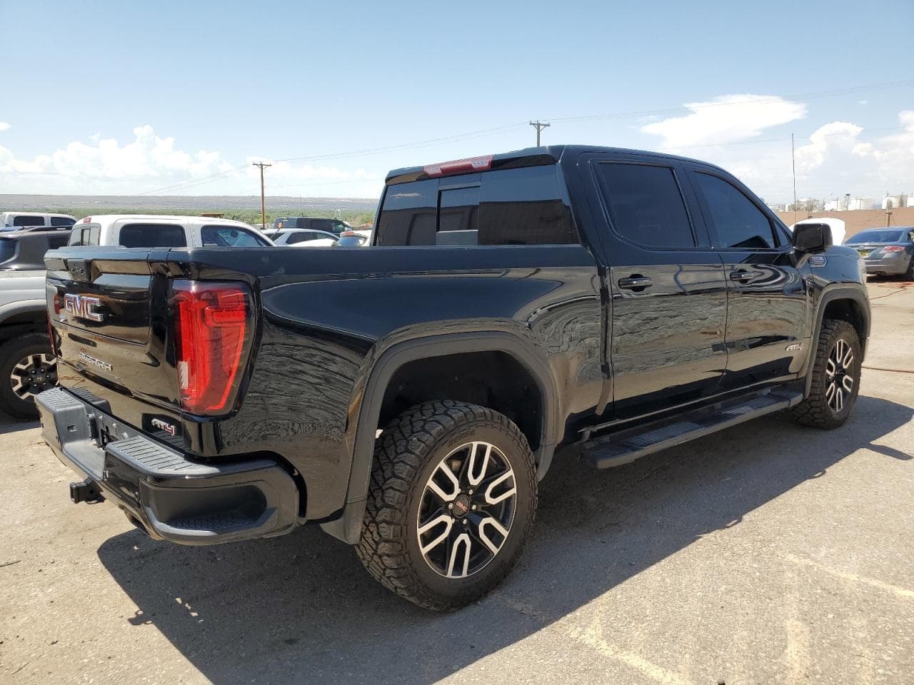 2020 GMC Sierra K1500 At4 - foto 3