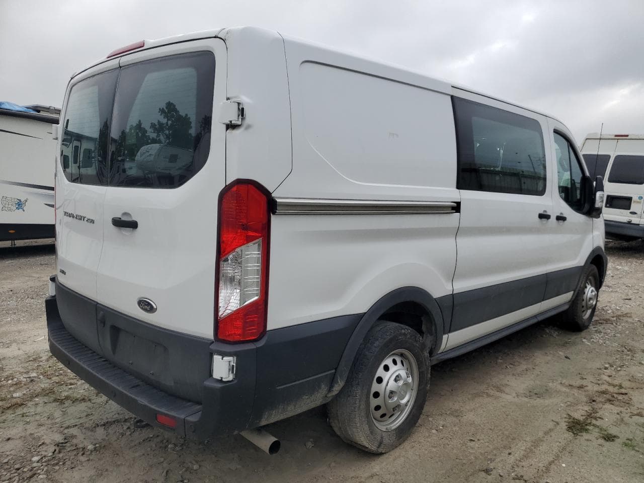2023 Ford Transit T-250 - foto 3