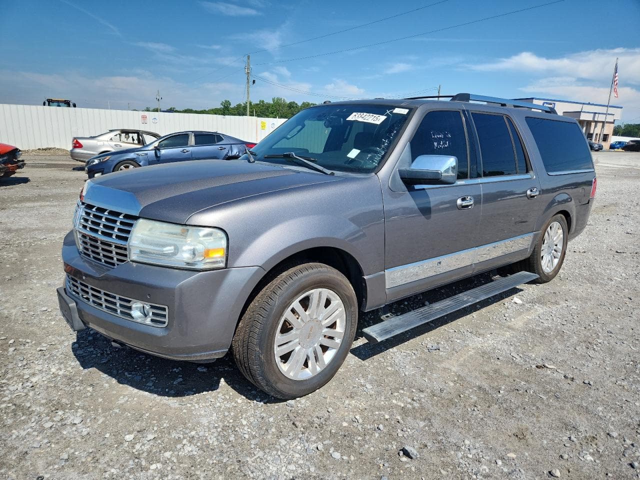 2011 Lincoln Navigator L