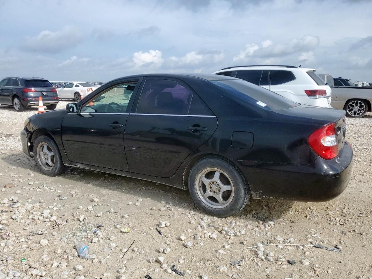 2003 Toyota Camry Le - foto 2