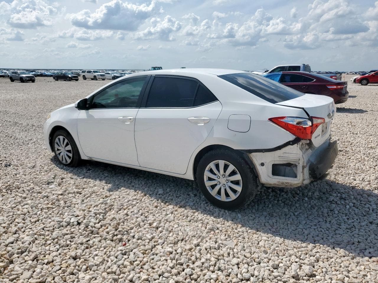2014 Toyota Corolla L - foto 2