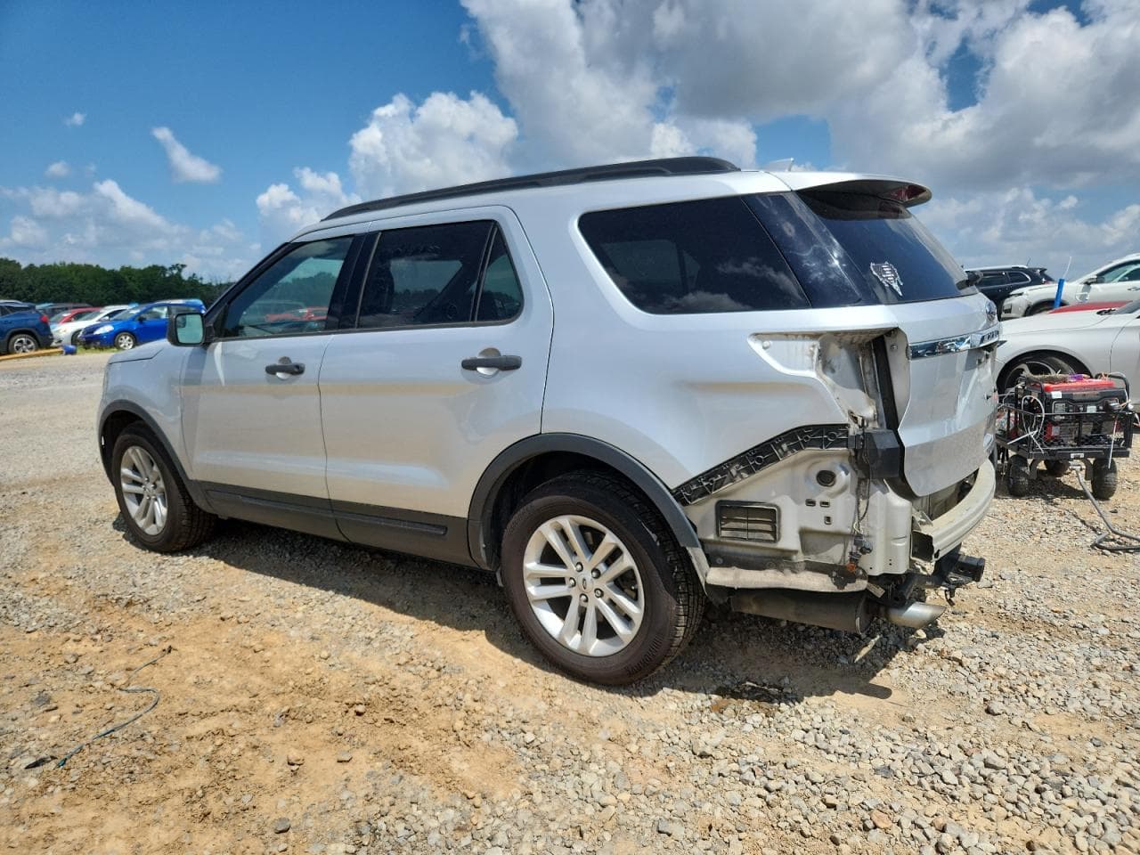 2017 Ford Explorer - foto 2