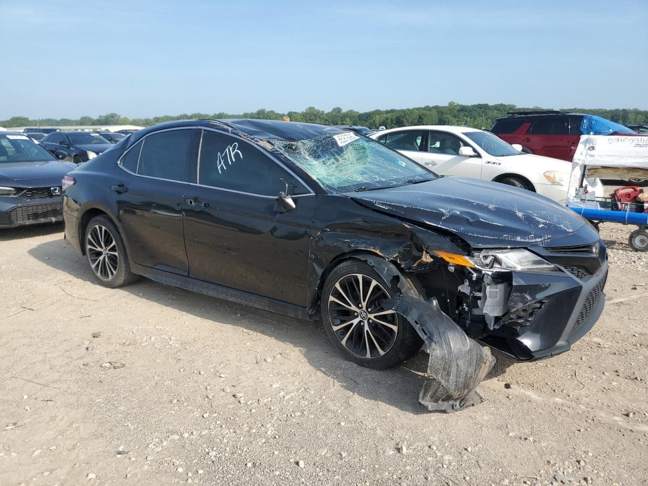 2020 Toyota Camry Se - foto 4