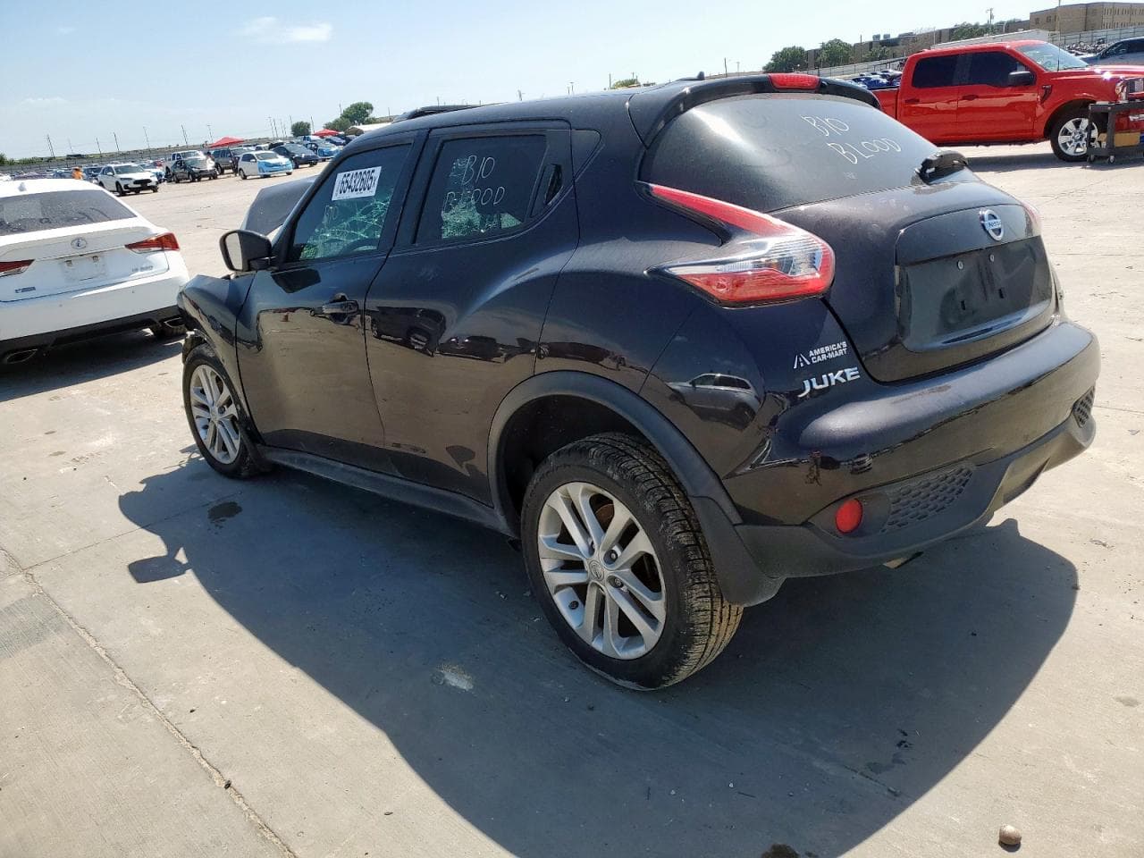 2015 Nissan Juke S - foto 2
