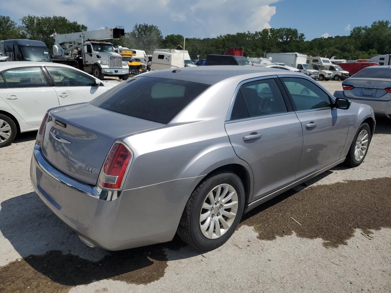 2014 Chrysler 300 - foto 3