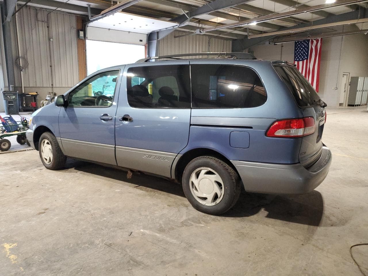 2002 Toyota Sienna Le - foto 2
