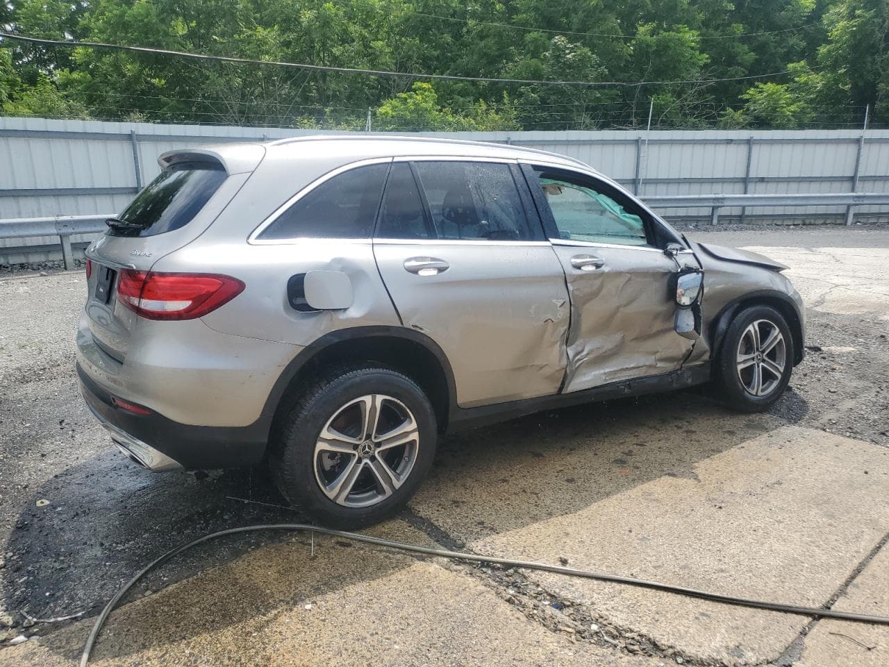 2019 Mercedes-Benz Glc 300 4Matic - foto 3