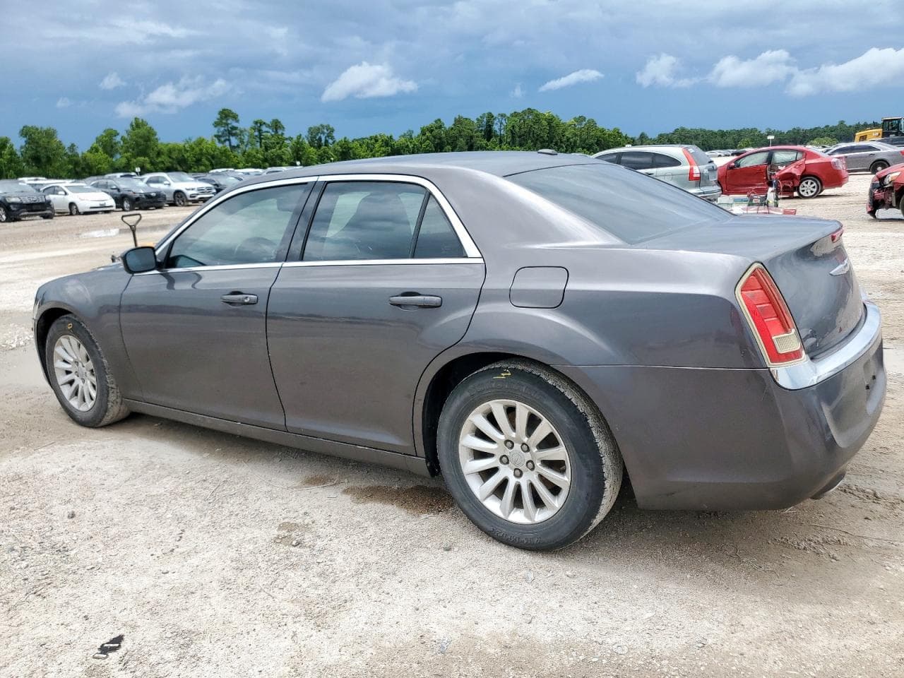 2013 Chrysler 300 - foto 2