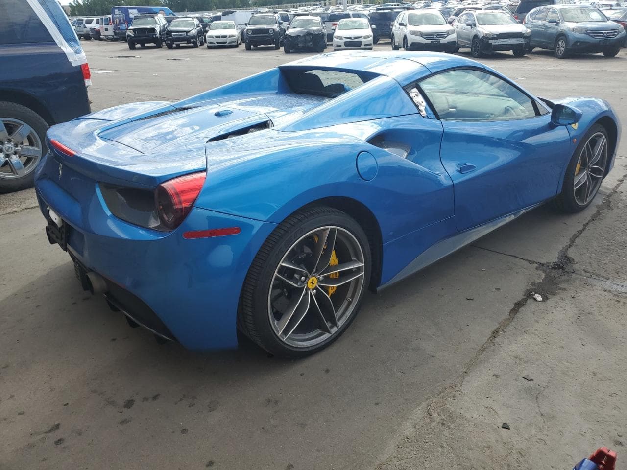 2017 Ferrari 488 Spider - foto 3