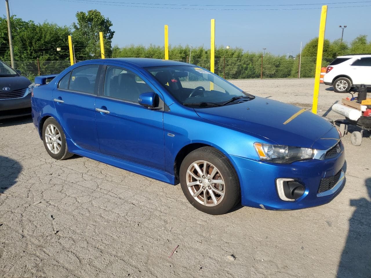 2016 Mitsubishi Lancer Es - foto 4