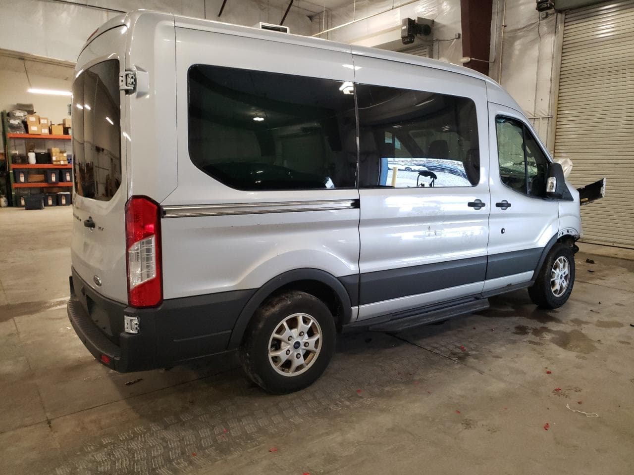 2016 Ford Transit T-150 - foto 3