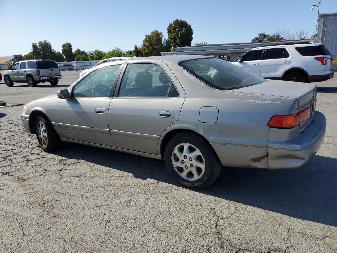 2000 Toyota Camry Ce - foto 2