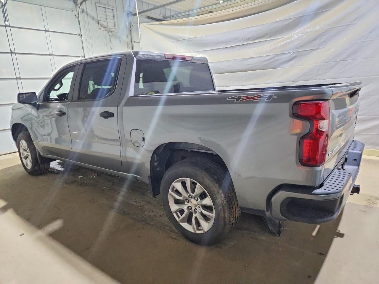 2023 Chevrolet Silverado K1500 Custom - foto 2