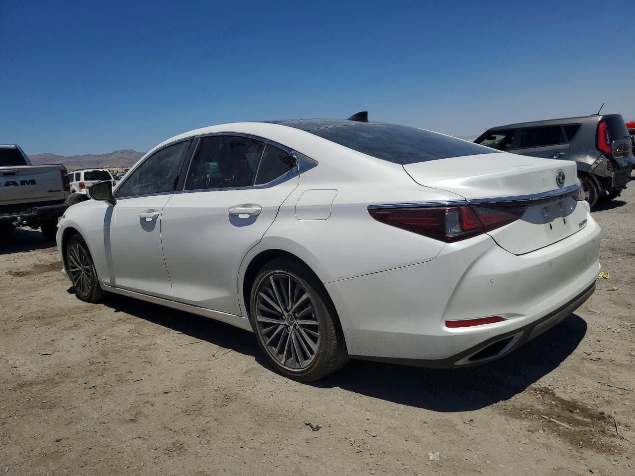 2023 Lexus Es 350 Base - foto 2