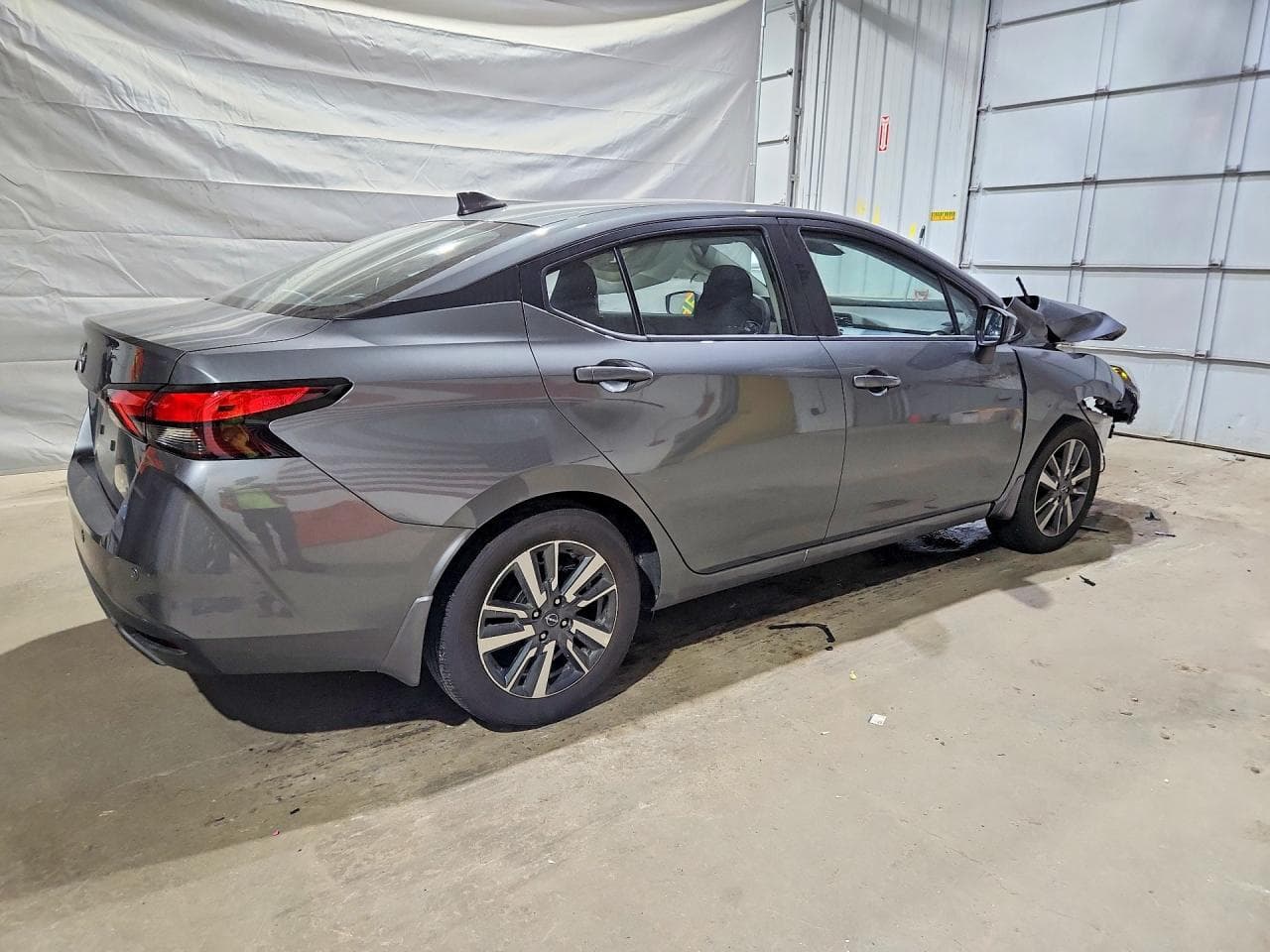 2025 Nissan Versa Sv - foto 3