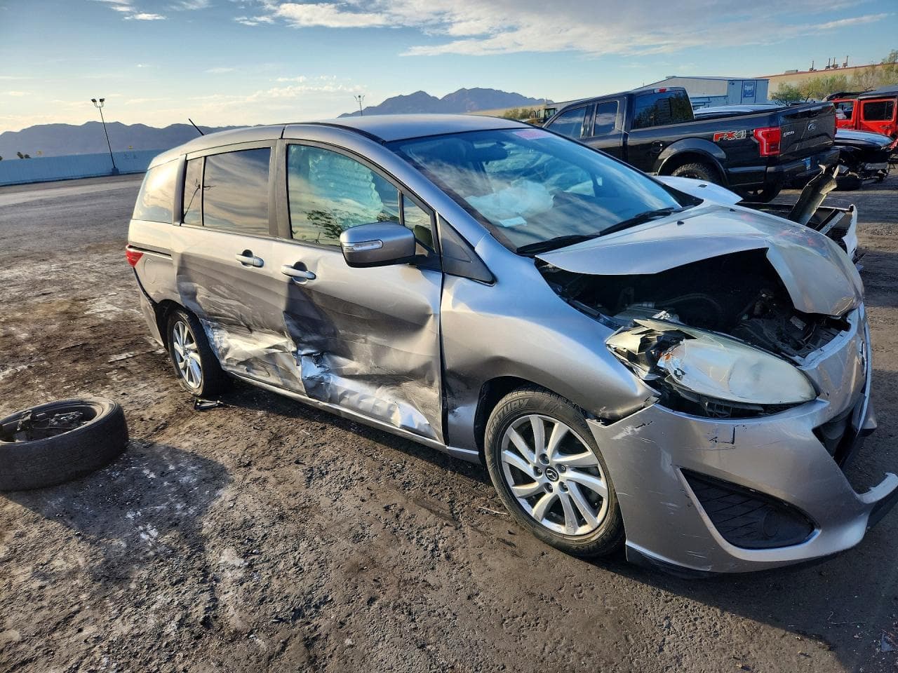 2014 Mazda 5 Sport - foto 4